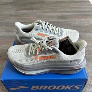 Brand New!!! Ghost 17 GTX Brook Sneaker Size 8 Men